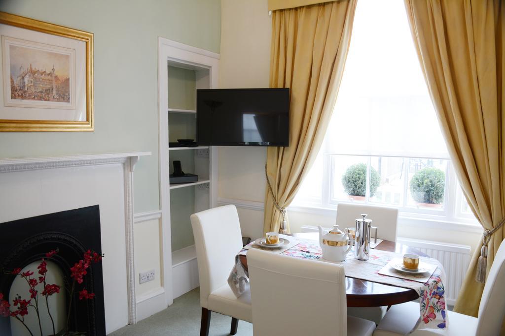 Pier View Self Catering Luxury Apartments Сътън он Сий Екстериор снимка