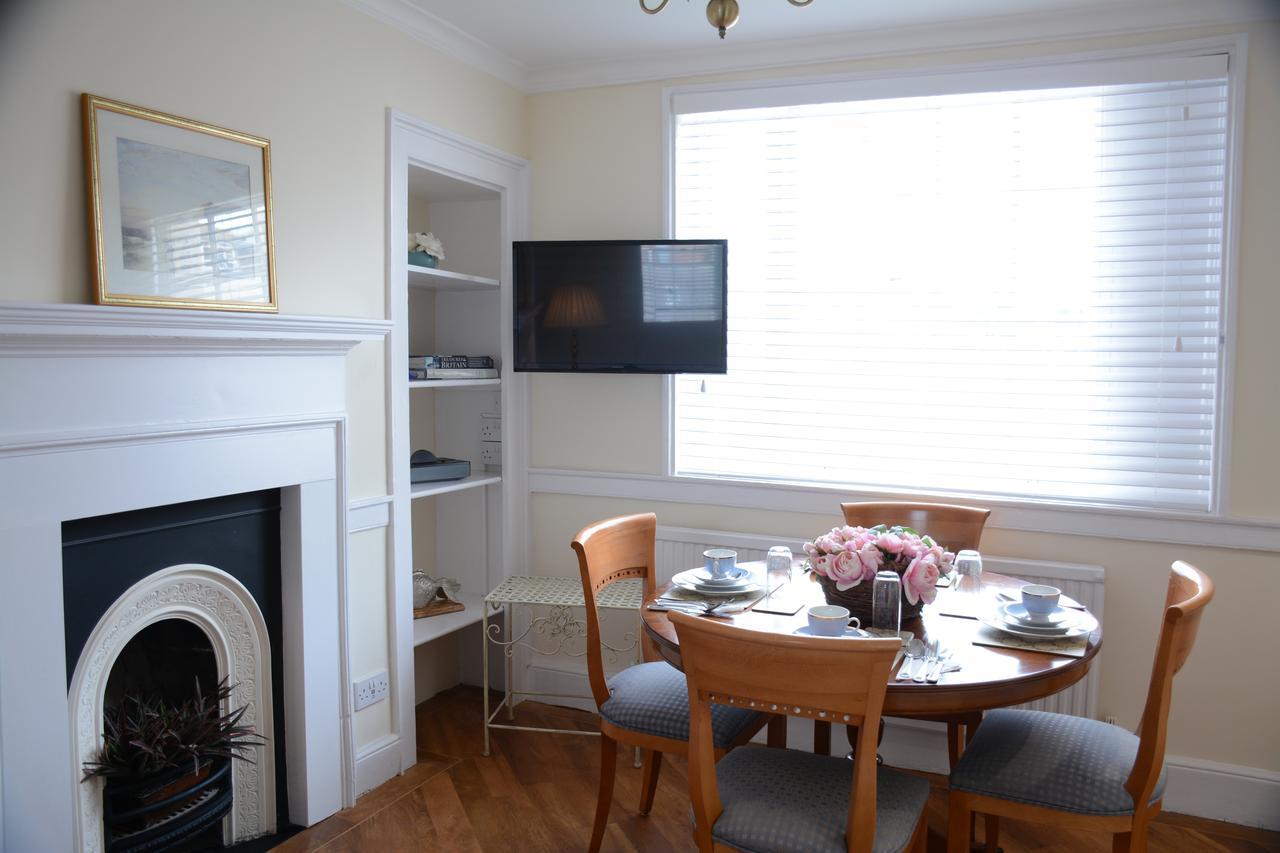 Pier View Self Catering Luxury Apartments Сътън он Сий Екстериор снимка